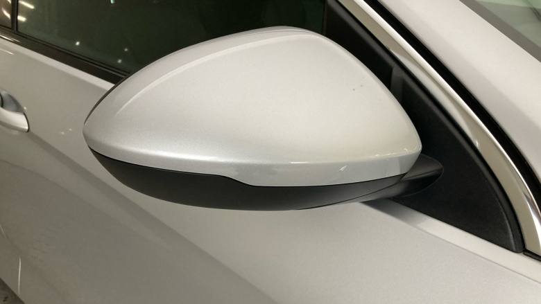 Vauxhall Insignia 1.6T [200] Elite Nav 5dr Petrol Hatchback